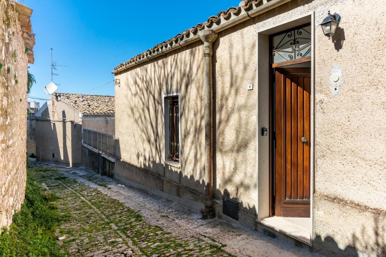 Il Monte Apartment Erice Luaran gambar