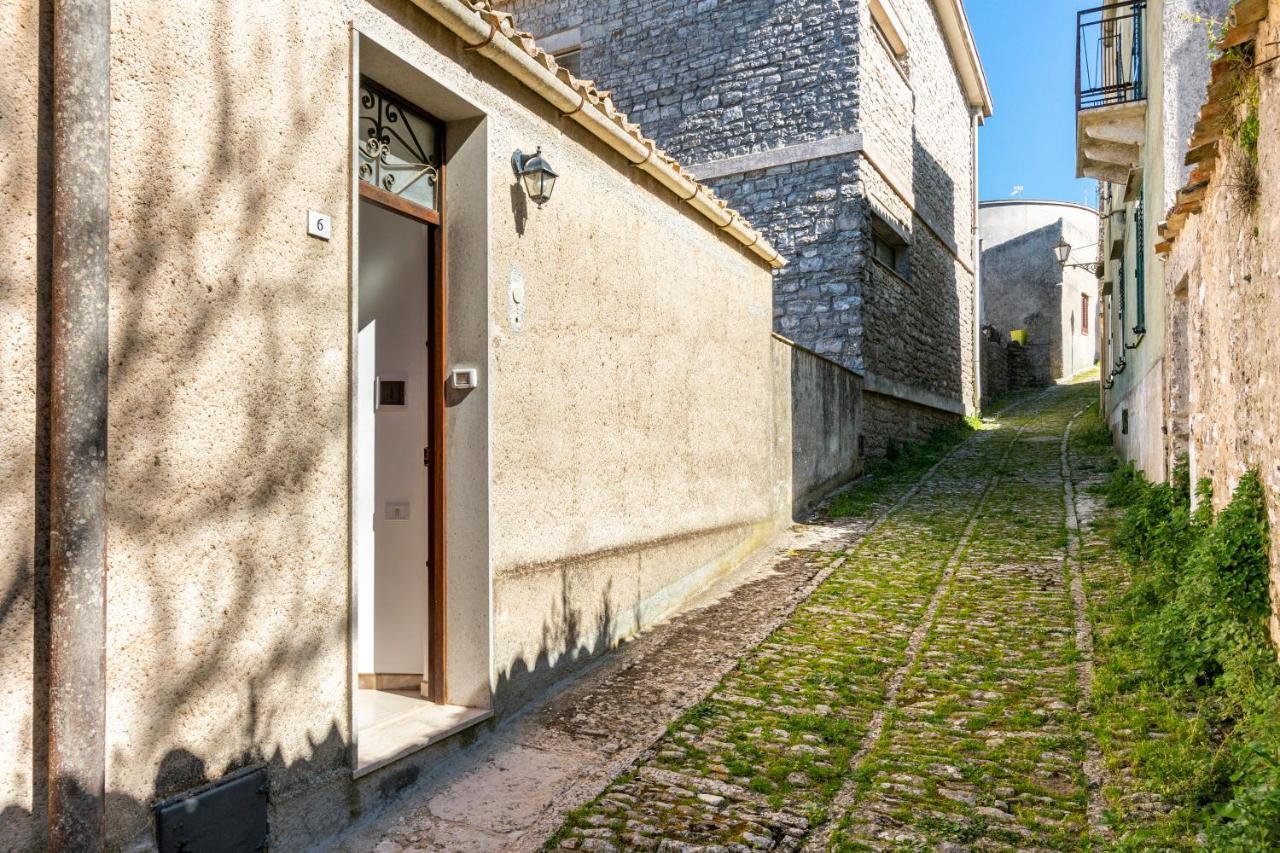 Il Monte Apartment Erice Luaran gambar